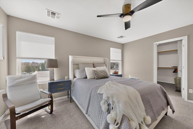 1400 Tierra Verde Loop NW, Los Lunas, NM 87031