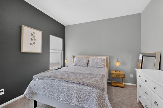 1400 Tierra Verde Loop NW, Los Lunas, NM 87031