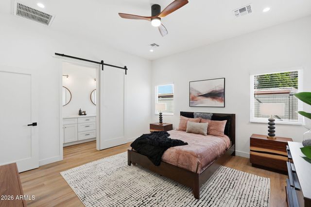 1826 E Whitton Avenue, Phoenix, AZ 85016