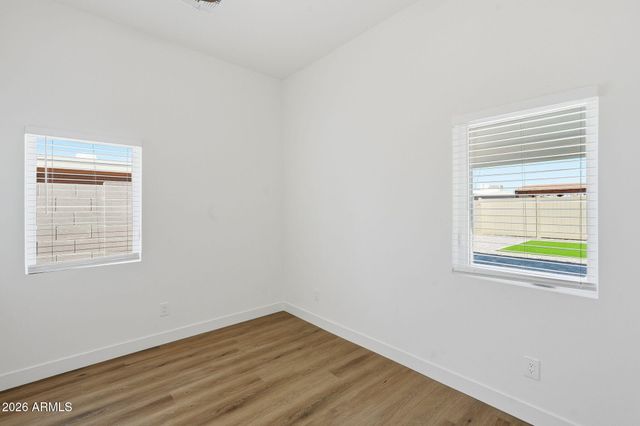 1826 E Whitton Avenue, Phoenix, AZ 85016