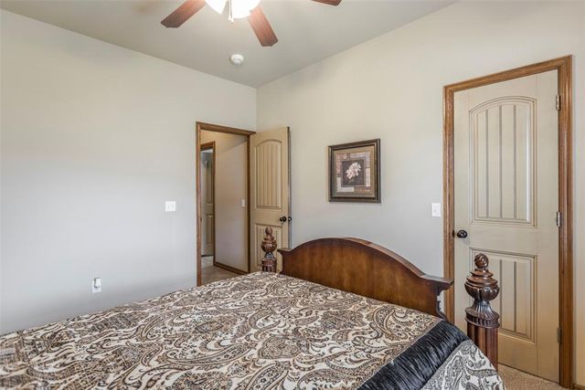 1906 Lighthouse Lane, Tuttle, OK 73089