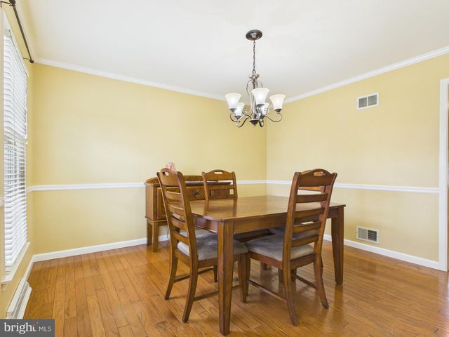 359 KIRKHAM DR, York, PA 17402