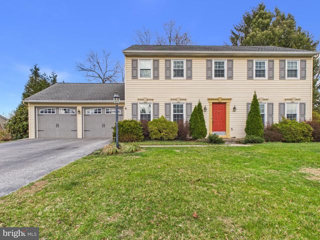 359 KIRKHAM DR, York, PA 17402