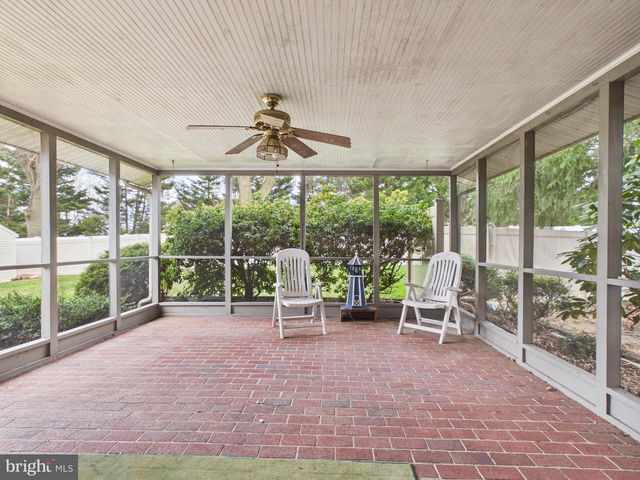 359 KIRKHAM DR, York, PA 17402