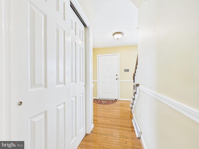 359 KIRKHAM DR, York, PA 17402