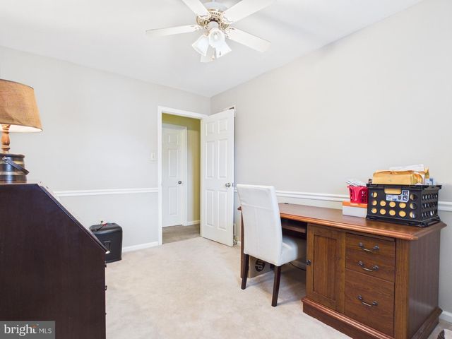 359 KIRKHAM DR, York, PA 17402