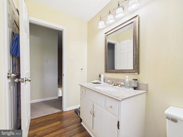 359 KIRKHAM DR, York, PA 17402