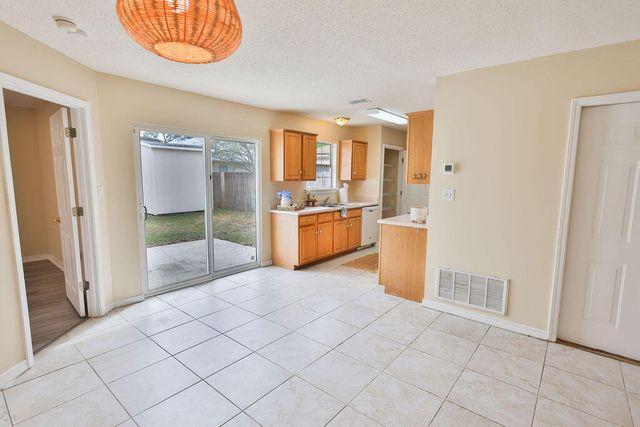 1813 Brick Circle, Fort Walton Beach, FL 32547