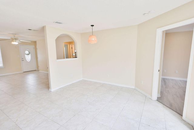 1813 Brick Circle, Fort Walton Beach, FL 32547