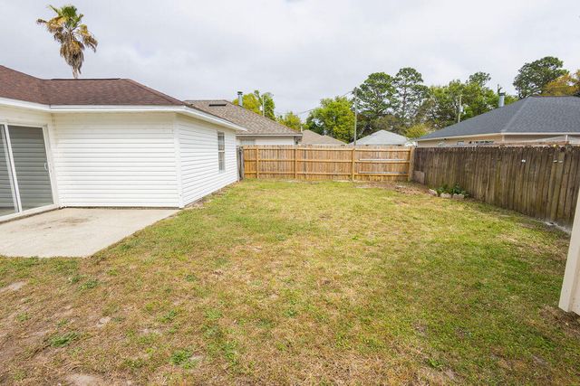 1813 Brick Circle, Fort Walton Beach, FL 32547
