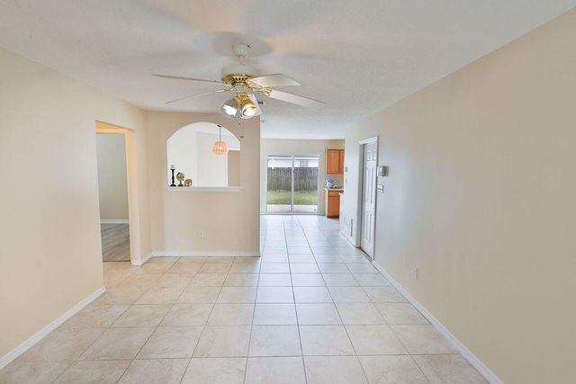 1813 Brick Circle, Fort Walton Beach, FL 32547