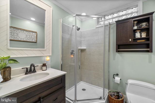 432 S ROLLING RD, Catonsville, MD 21228