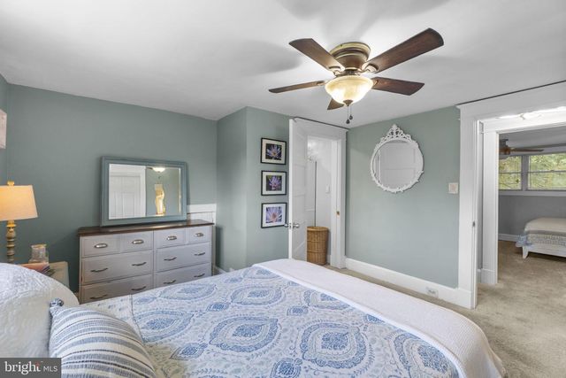 432 S ROLLING RD, Catonsville, MD 21228