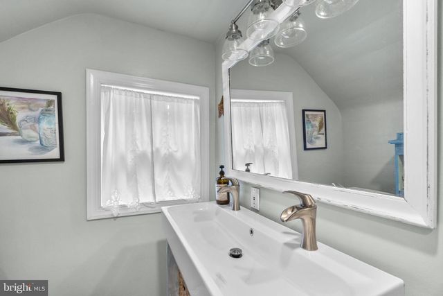 432 S ROLLING RD, Catonsville, MD 21228