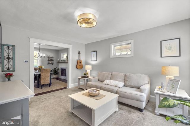 432 S ROLLING RD, Catonsville, MD 21228