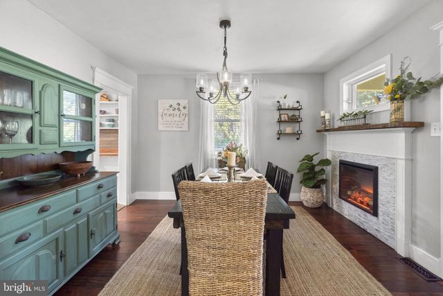 432 S ROLLING RD, Catonsville, MD 21228