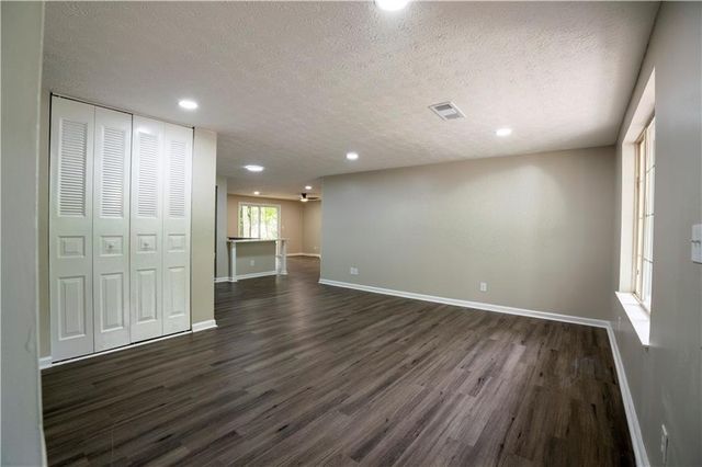 1995 Northerly Way, Stone Mountain, GA 30088