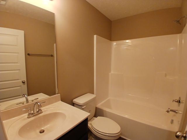 2859 Upstream Road, Christiana, TN 37037