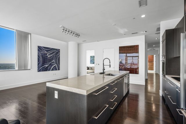 2200 Victory Avenue 1505, Dallas, TX 75219