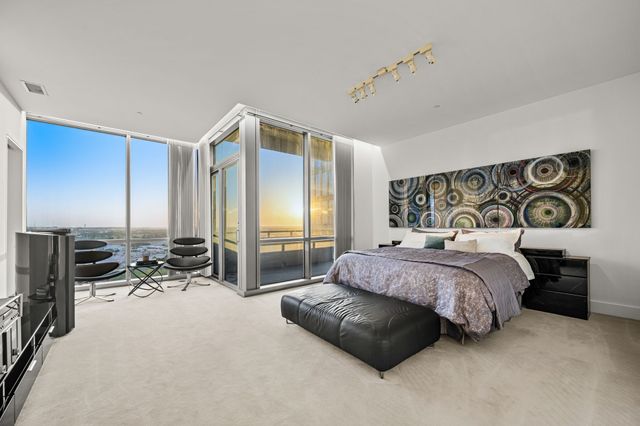 2200 Victory Avenue 1505, Dallas, TX 75219