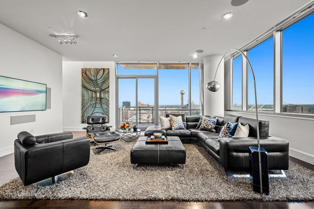 2200 Victory Avenue 1505, Dallas, TX 75219