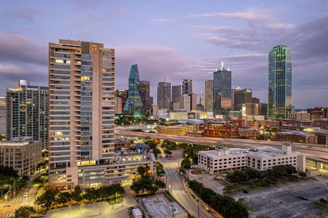 2200 Victory Avenue 1505, Dallas, TX 75219