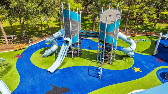 129 Stillwater Circle, Jupiter, FL 33458