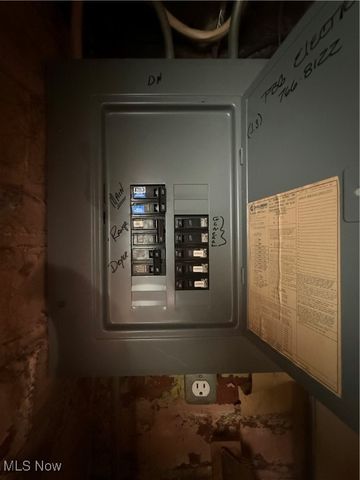 1667 Burgess Road, Cleveland, OH 44112