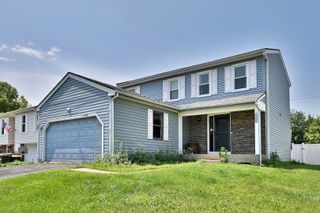 650 Shining Water Drive, Carol Stream, IL 60188