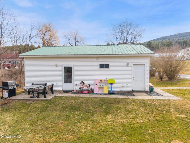 1677 New York 145, Middleburgh, NY 12122