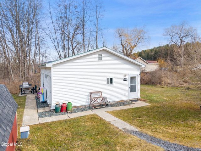 1677 New York 145, Middleburgh, NY 12122