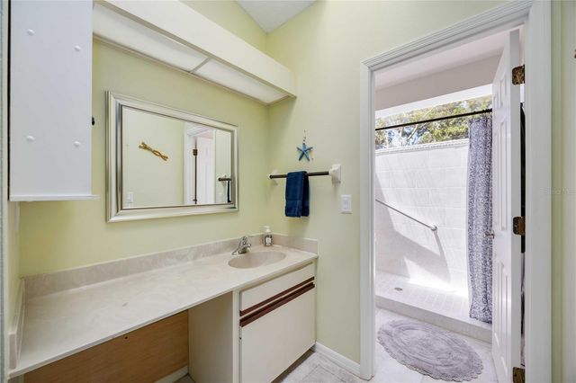 269 SOUTHAMPTON DRIVE 303, Venice, FL 34293