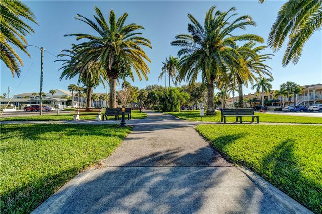 269 SOUTHAMPTON DRIVE 303, Venice, FL 34293