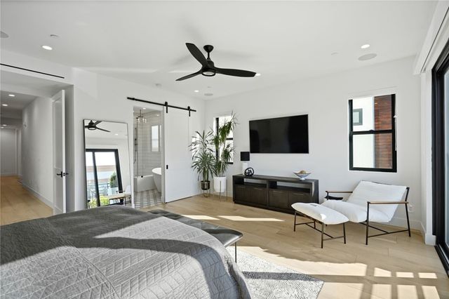 306 3rd Street, Huntington Beach, CA 92648