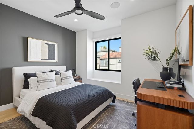 306 3rd Street, Huntington Beach, CA 92648