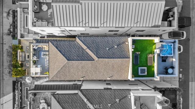 306 3rd Street, Huntington Beach, CA 92648