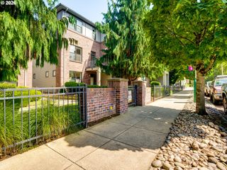1420 Nw 20TH Ave 505, Portland, OR 97209
