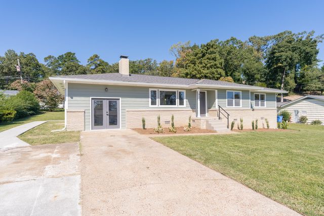 913 Woodmore Terrace, Chattanooga, TN 37411