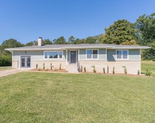 913 Woodmore Terrace, Chattanooga, TN 37411