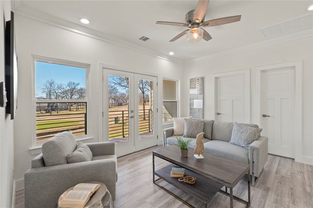225 Saint Andrews Drive, Mabank, TX 75156