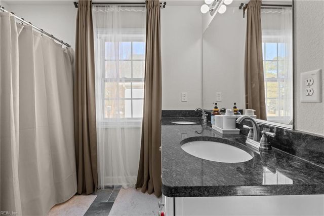 812 Somb Moore WAY, Chesapeake, VA 23324