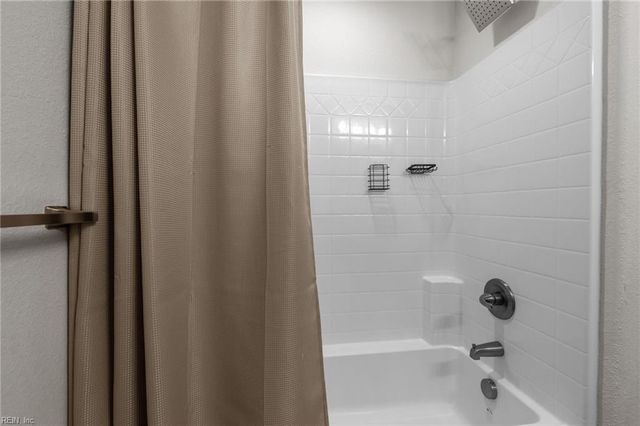 812 Somb Moore WAY, Chesapeake, VA 23324