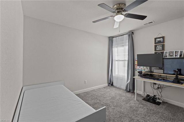 812 Somb Moore WAY, Chesapeake, VA 23324