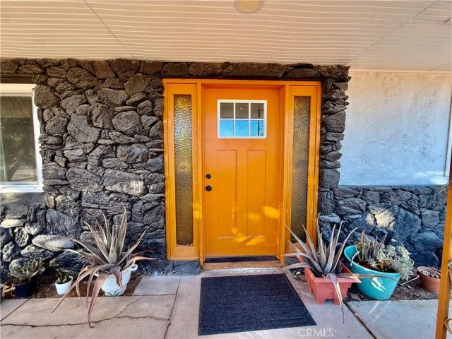 21868 Isatis Avenue, Apple Valley, CA 92307