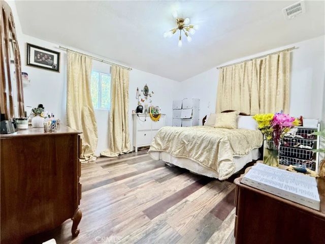 21868 Isatis Avenue, Apple Valley, CA 92307