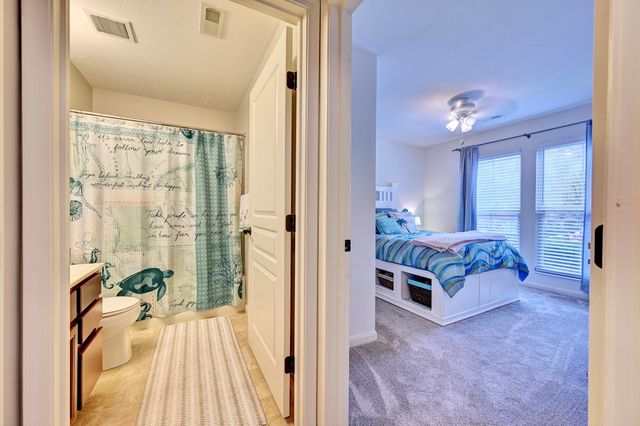 2361 Rolling Hills Drive, Covington, KY 41017