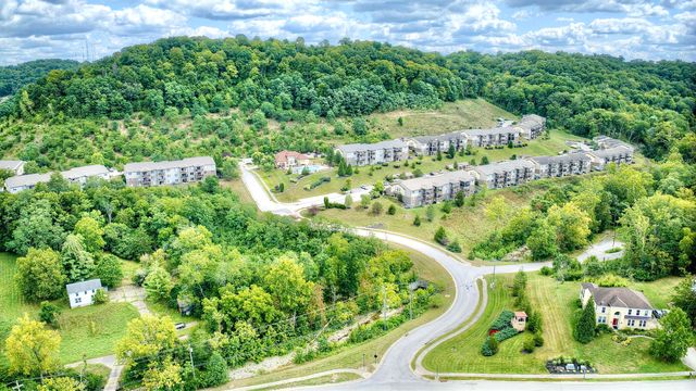 2361 Rolling Hills Drive, Covington, KY 41017