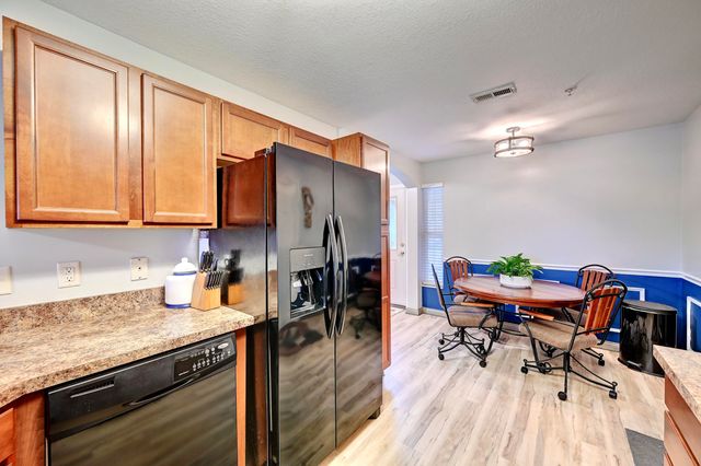 2361 Rolling Hills Drive, Covington, KY 41017