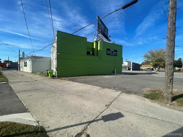 11397 W Jefferson Avenue, River Rouge, MI 48218