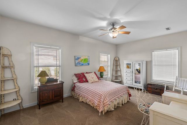 608 Jamestown Blvd, Dothan, AL 36301